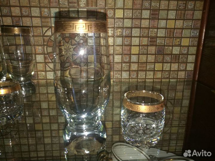 Стаканы и стопки стеклянные