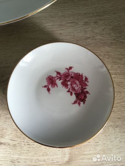 Столовый сервиз Германия, тарелки, блюдца
