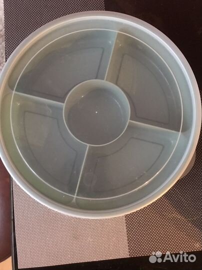 Менажница пластиковая