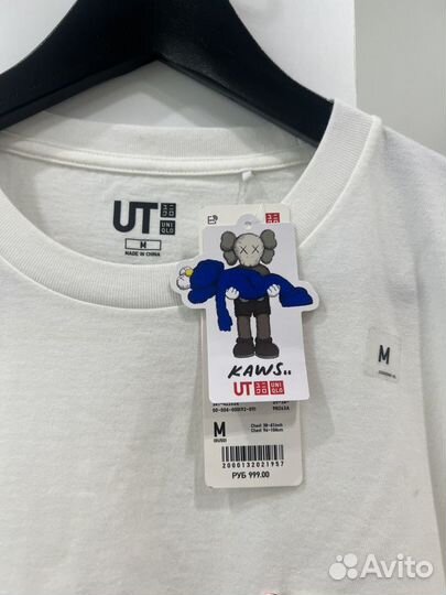 Футболка Uniqlo x Kaws Новая