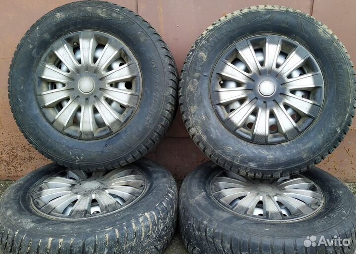 Комплект зимних колес Kumho R-15 Нива-Шевроле