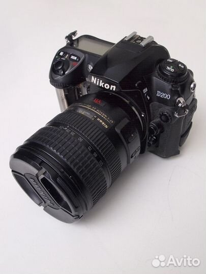Nikon D200 body