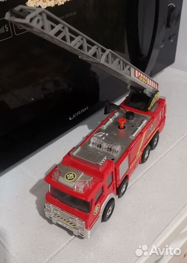 Пожарная машина электрическая