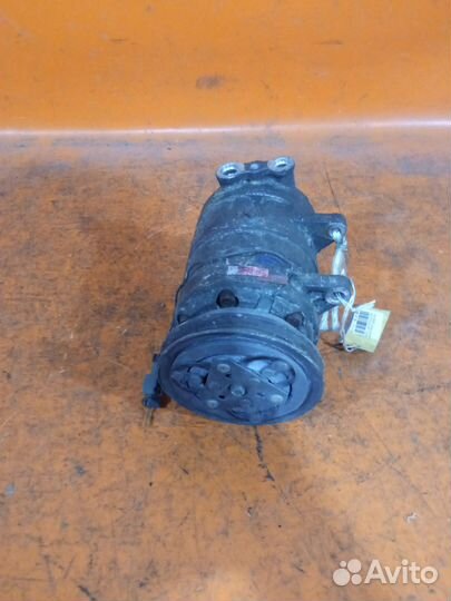 Компрессор кондиционера Nissan Serena kvnc23