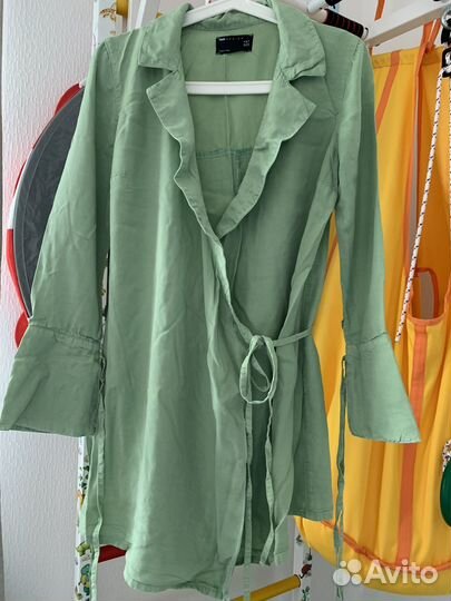 Платье с запахом новое