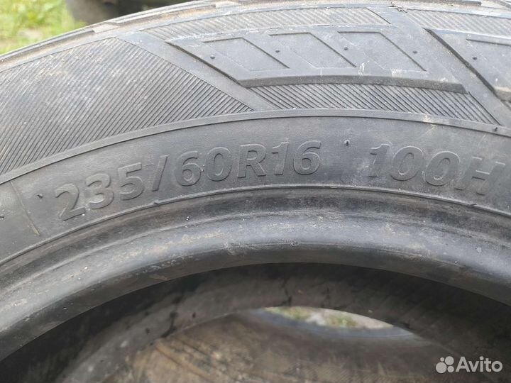 Gopro Winter-Eco 235/60 R16