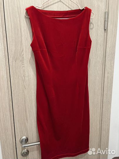 Платье бархатное 42-44