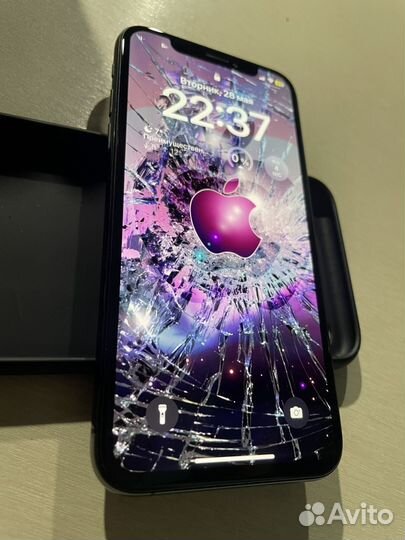 iPhone Xs, 64 ГБ