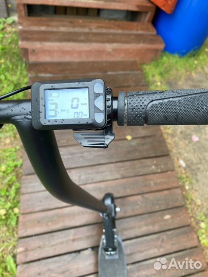 Электросамокат hiper Slim VX662