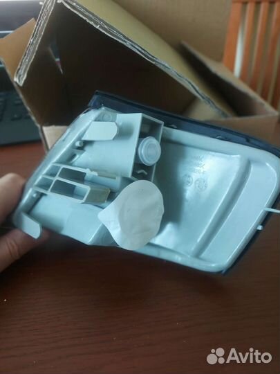 Указатель поворота nissan primera p11 передний пр