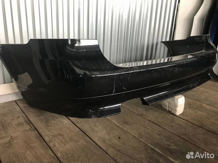 Бампер задний 2003-2007 BMW 5 E60 E61 универсал