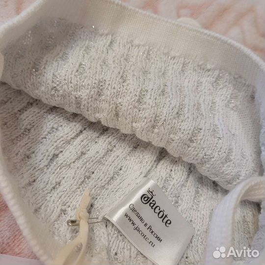 Шапка для девочки на весну осень новая 44-46,46-48