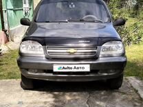 Chevrolet Niva 1.7 MT, 2004, 266 261 км, с пробегом, цена 415 000 руб.