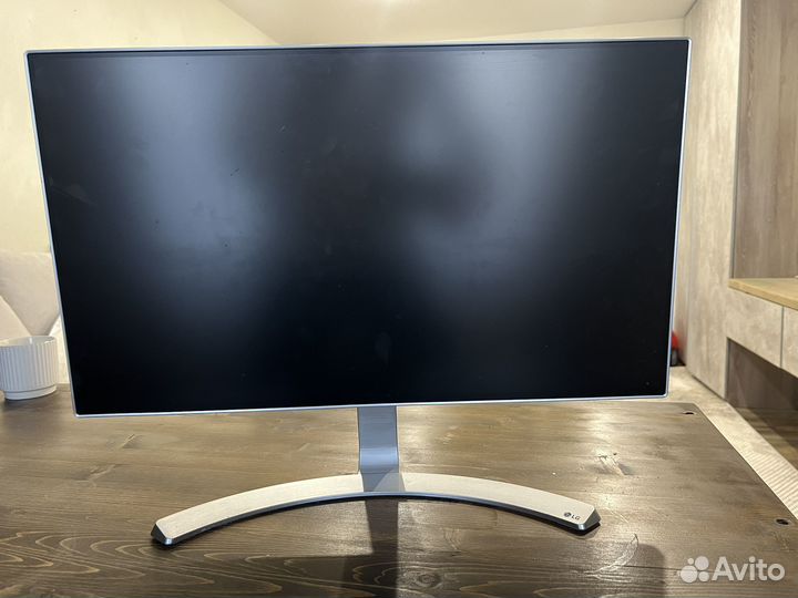 Монитор LG 24MP88HV-S