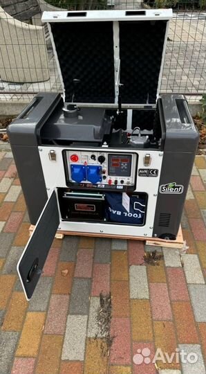 Дизельный генератор 10 кВт G-power однофазный 1100