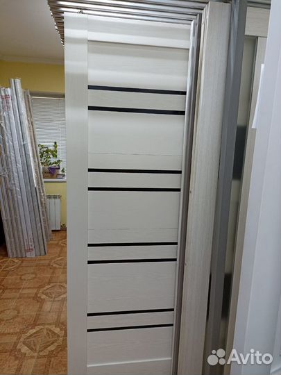 Дверь межкомнатная М-8