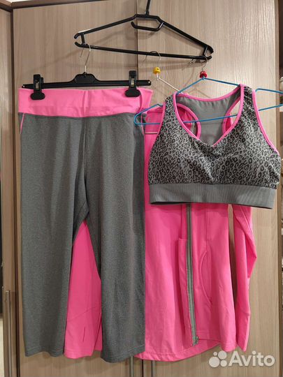 Спортивный костюм женский