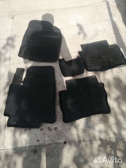 Коврики резиновые. Киа рио-3