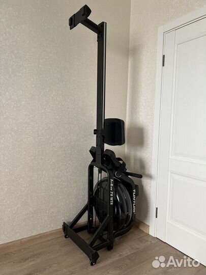 Гребной тренажер Tunturi FitRow 70 WTR