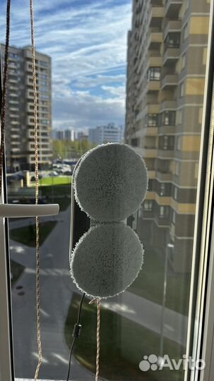 Робот для мытья окон