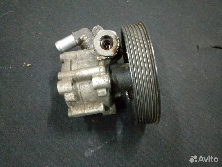 Насос гур Renault Duster 1 2010-2015 г