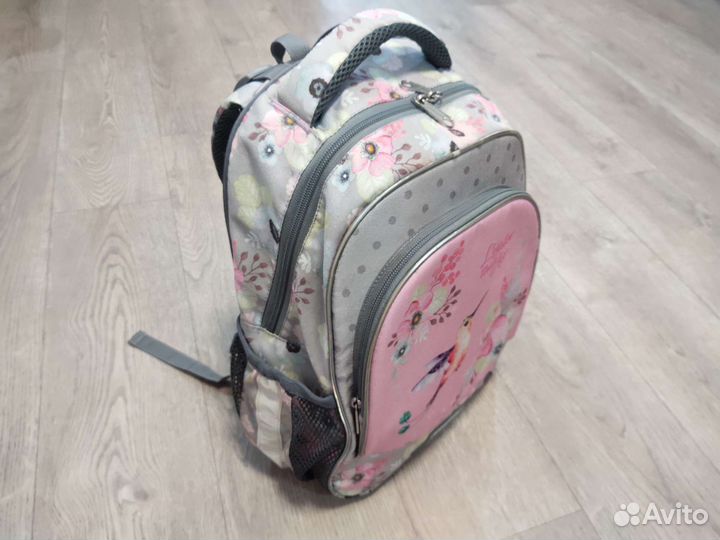 Рюкзак школьный