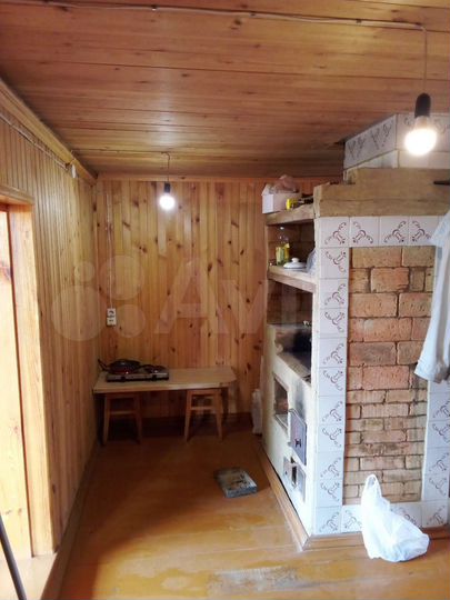 Дом 35 м² на участке 5,6 сот.