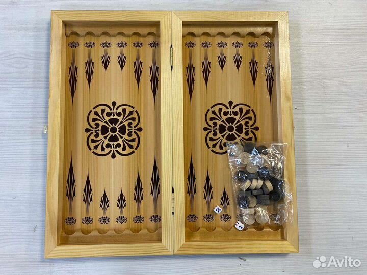 Шахматы тура презент с нардами