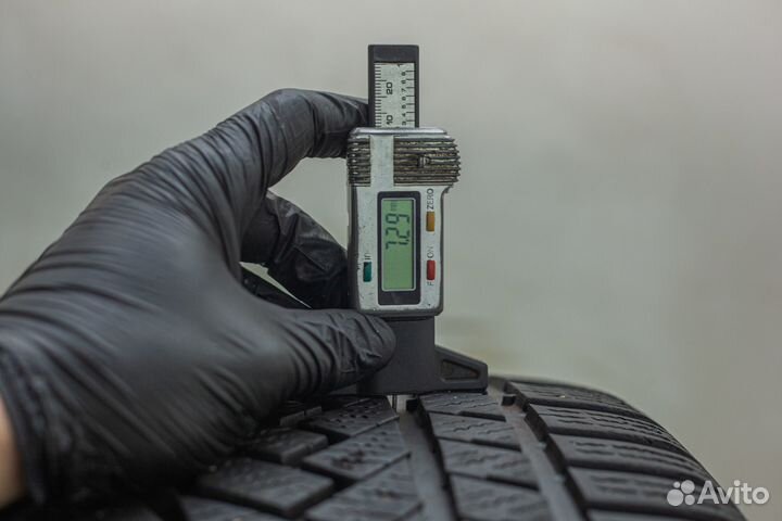 Continental ContiWinterContact TS 850 P 235/45 R18 98V