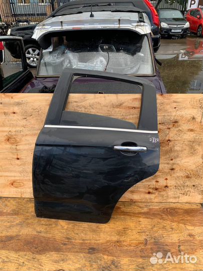 Левая задняя дверь Ситроен C3 A51 2009-2016
