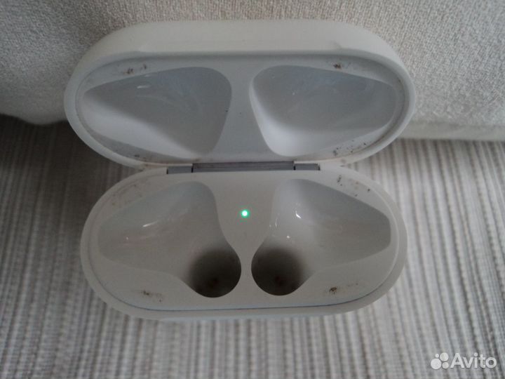 Кейс.Зарядный чехол для Apple Airpods