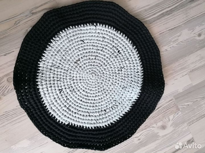 Коврик прикроватный, вязаный новый
