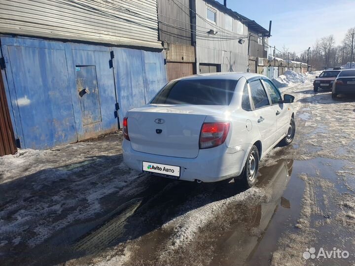 LADA Granta 1.6 МТ, 2016, 118 000 км