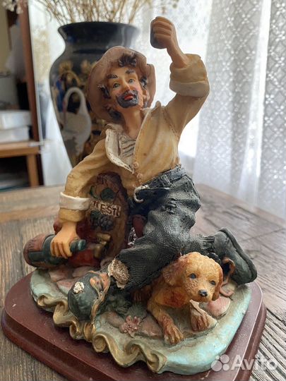 Статуэтки из полистоуна коллекционная