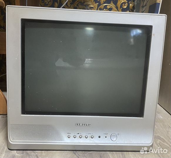 Телевизор samsung