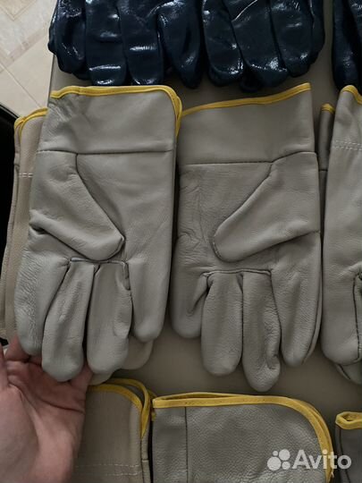 Перчатки нитриловые и кожаные