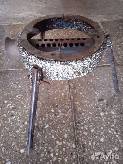 Таганок под паяльную лампу