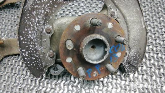 Ступица передняя правая lexus LS 4 (COL13N901)