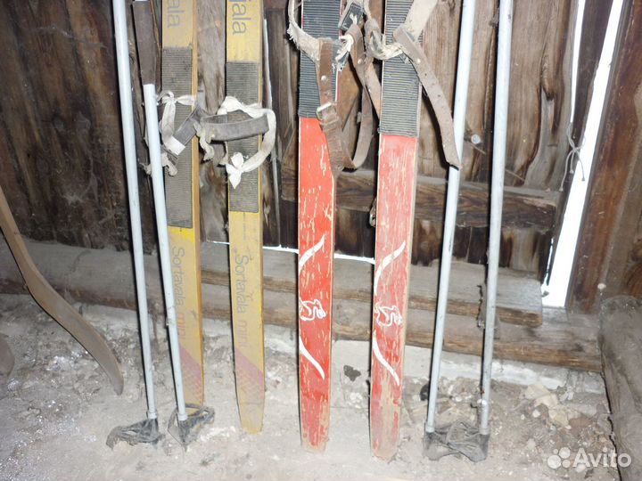Лыжи детские деревянные раритетные