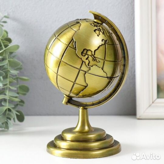 Сувенир металл 'Глобус' золото 10,5х11х18,5 см