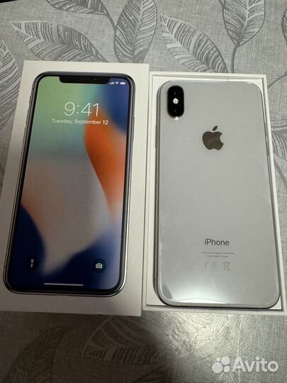 iPhone X, 64 ГБ