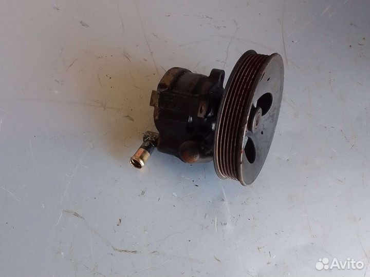 Насос гур Opel corsa 1993