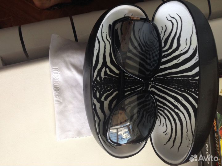 Очки Roberto Cavalli