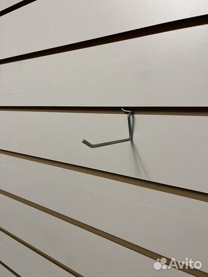 Крючки одинарные на эконом панель