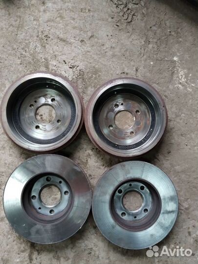 Задние барабаны KIA Rio x-line 2020 года