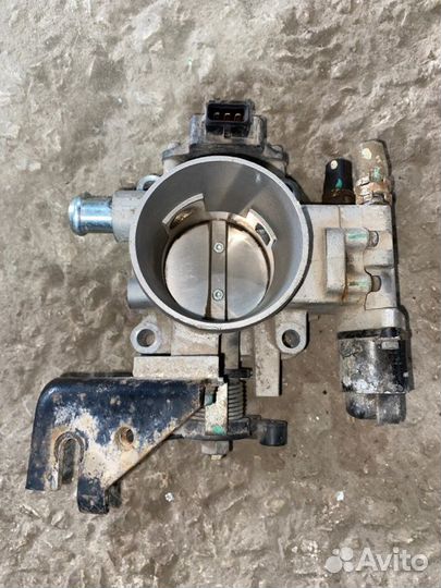 Дросельная заслонка Geely Emgrand седан 1.8 JL4G18