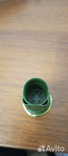 Датчик температуры охлаждающей жидкости golf 4