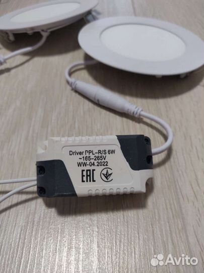 Светильник потолочный встраиваемый