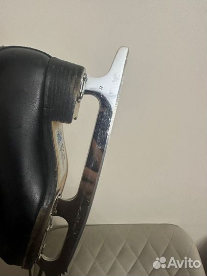 Коньки фигурные