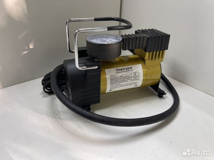 Автомобильный компрессор tornado AC 580